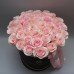Розовые розы в коробке (M) 43-47 роз