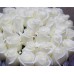 Белые розы в цилиндре (M) 43-47 роз