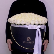 Белые розы в чёрной коробке (XL) 101 роза