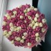 Пионовидные белые и сиреневые тюльпаны в шляпной коробке (M) до 99 шт.